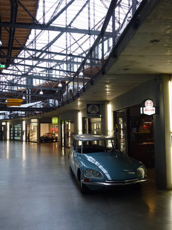 KMA-A-01 besucht die Classic Remiese ind Düsseldorf | Quelle: BK-Stadtmitte