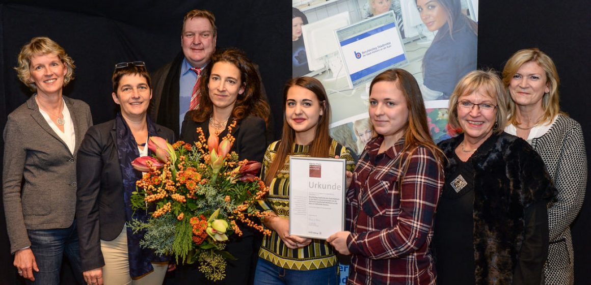 Verleihung Hertie-Preis für Engagement und Selbsthilfe
